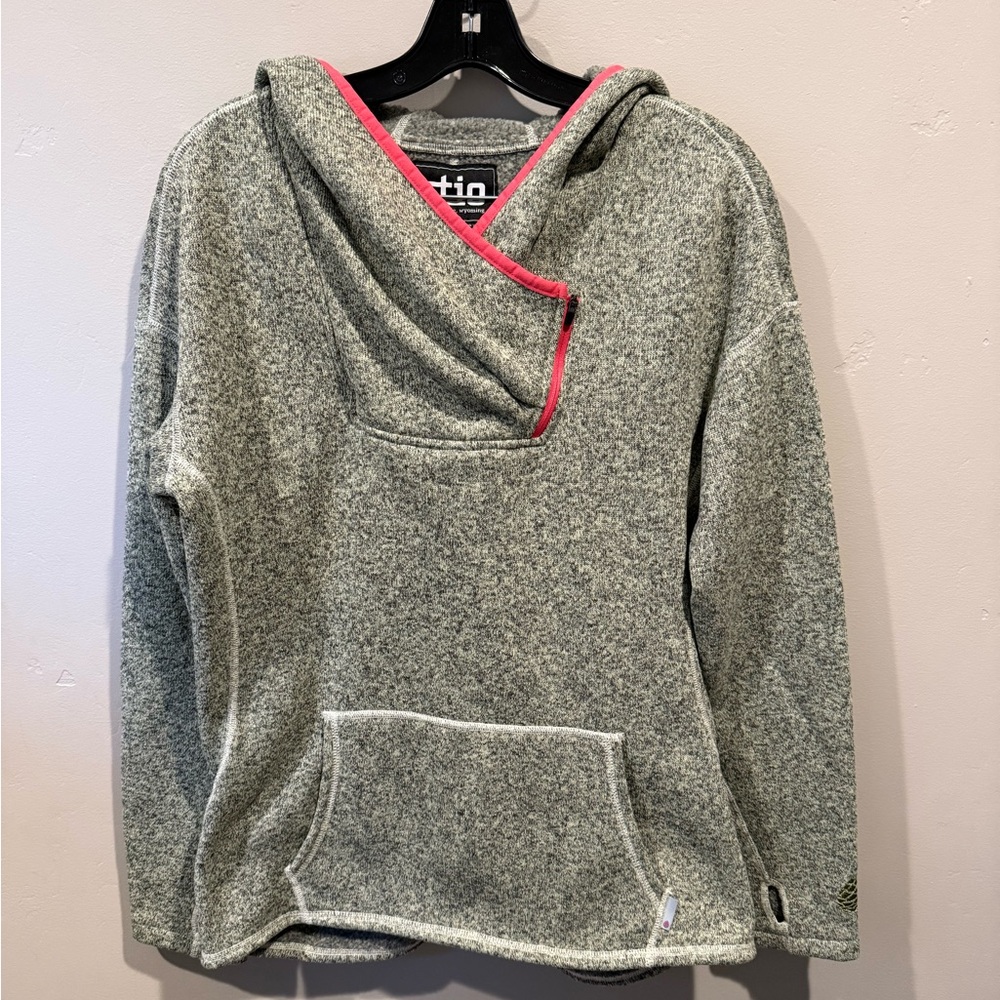 Stio Heathered Green Hoodie with Pink Accents